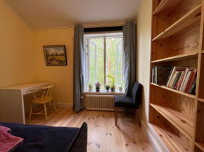 Bed&Breakfast in nature 12 min from city free bikes, Stockholm
